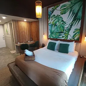 Aparthotel The Staycation - Serviced, Manila
